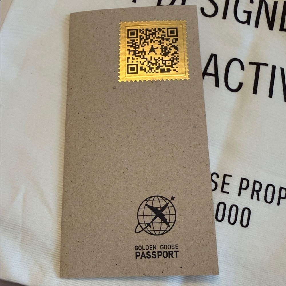 Authentic Golden Goose Shoe Dust Bag Replacement White Canvas & passport book - Picture 3 of 5
